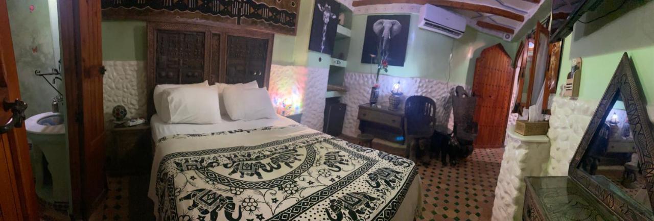 Riad Azurite Chefchaouen Luaran gambar